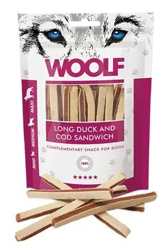 Actieprijs WOOLF pochoutka soft duck and cod sandwich long 100g